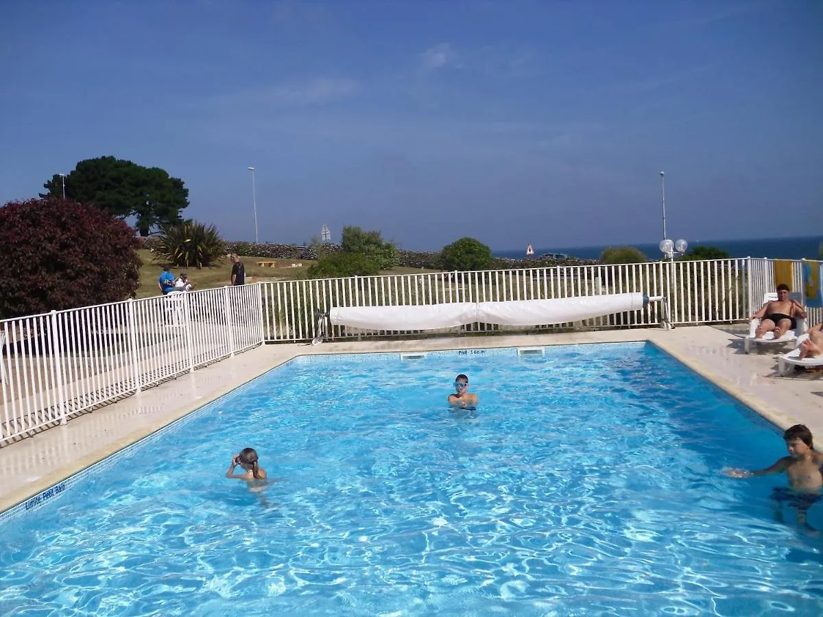 Cottage 6 Pers Vue Sur Mer Piscine Trevou-Treguignec France